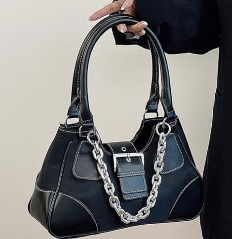 Multifunctional Lightweight Tote Bags in Various Styles