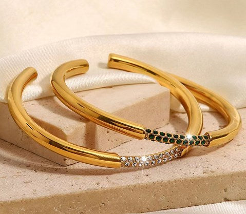 Fashion Stainless Steel Bracelet with Green Diamonds