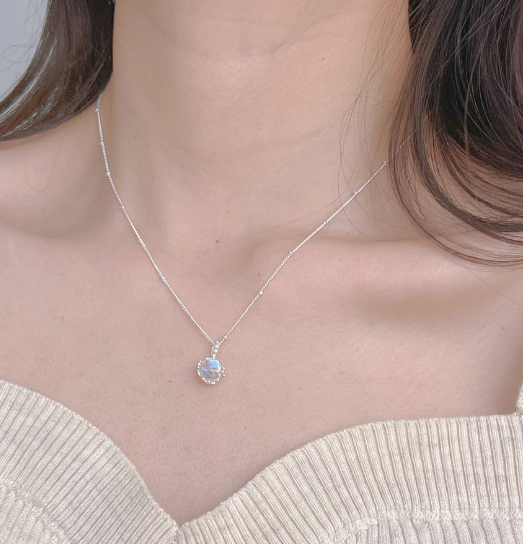 Opal Clavicle Necklace with Diamonds - Stylish & Quality