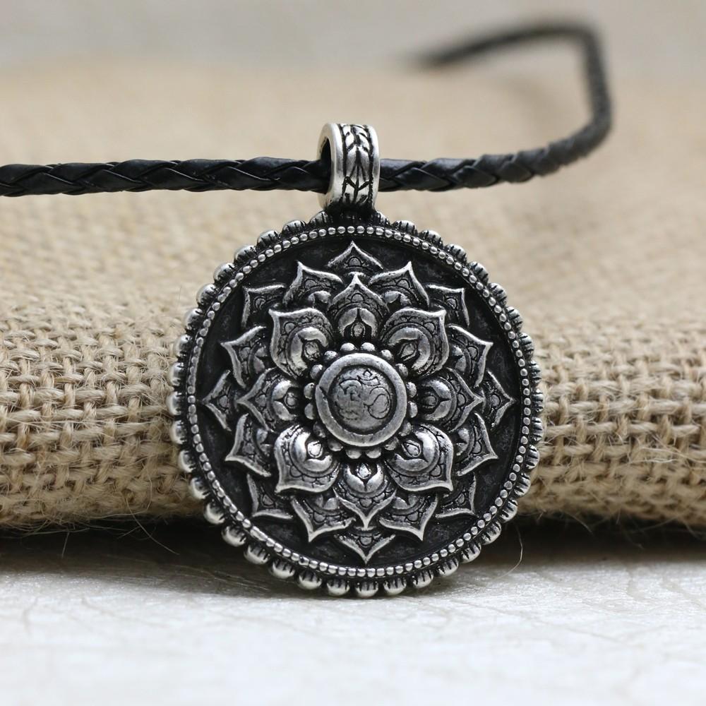 Double-Sided Necklace Jewelry