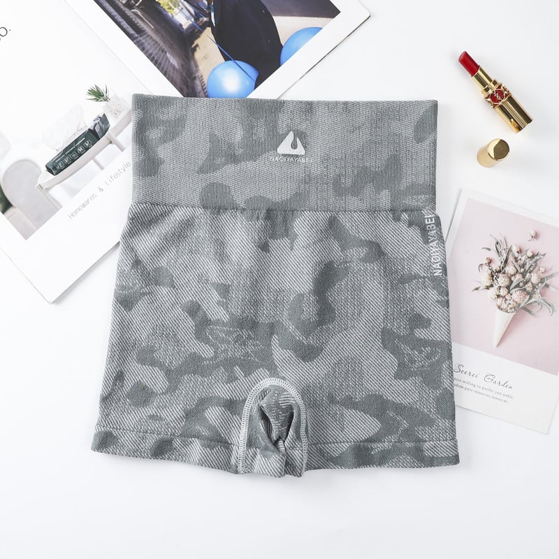 Fashionable High Waist Three-Quarter Women's Shorts