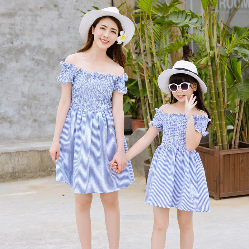 Family Matching Summer Outfits: Stylish T-shirts & Dresses