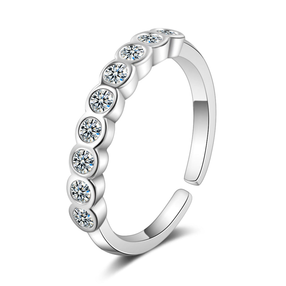 Fashionable Minimalist Open Ring with Diamonds