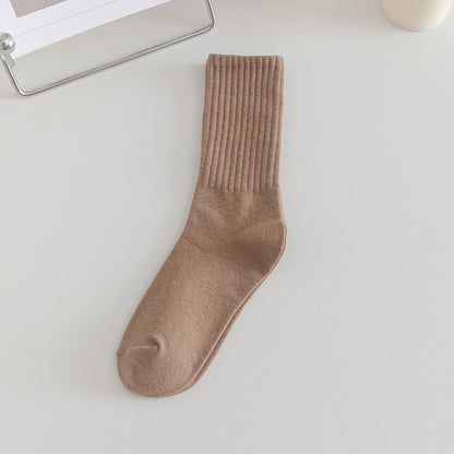 Men's Autumn and Winter Sports Mid-Calf Socks