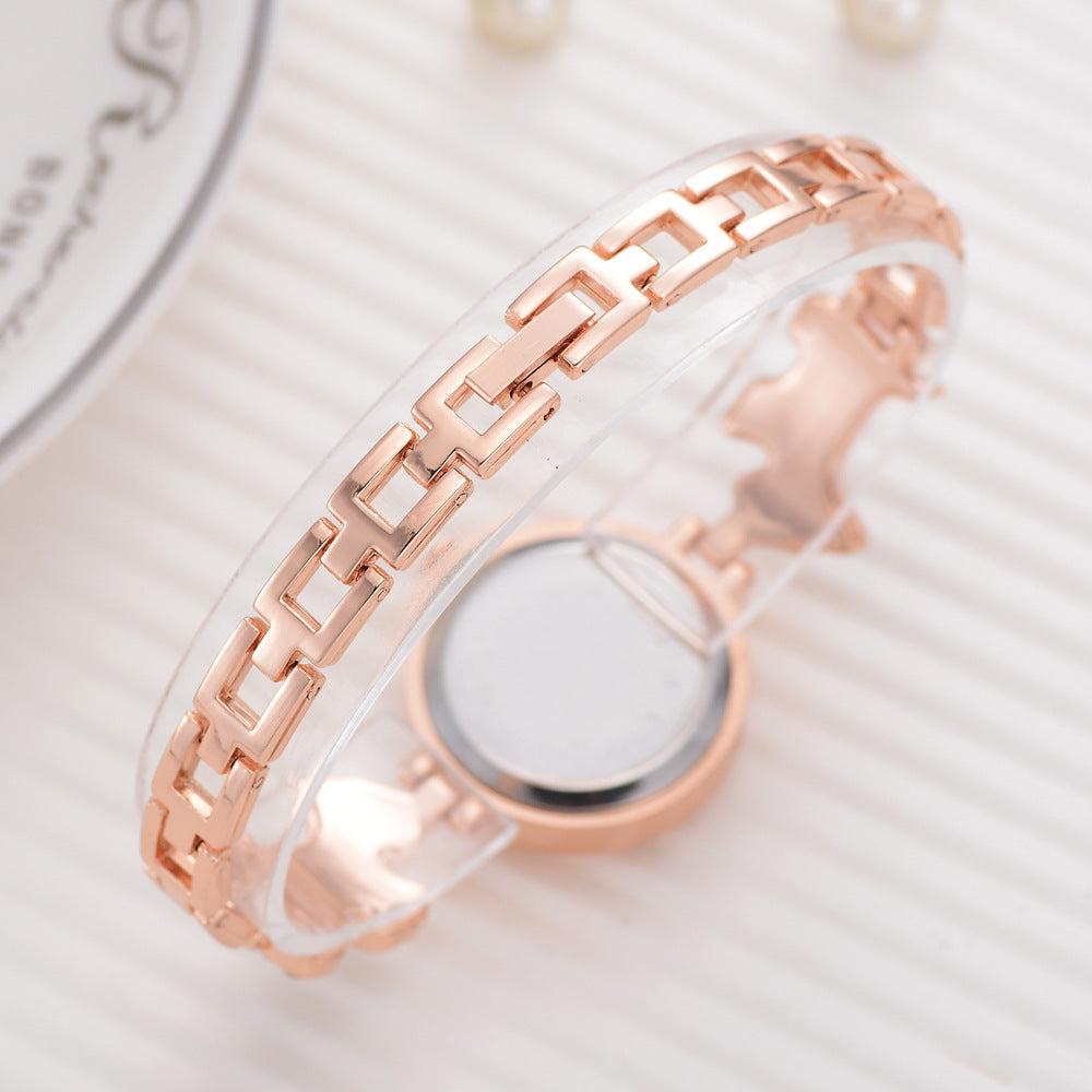 Fashionable Round Alloy Bracelet Watch with Diamonds