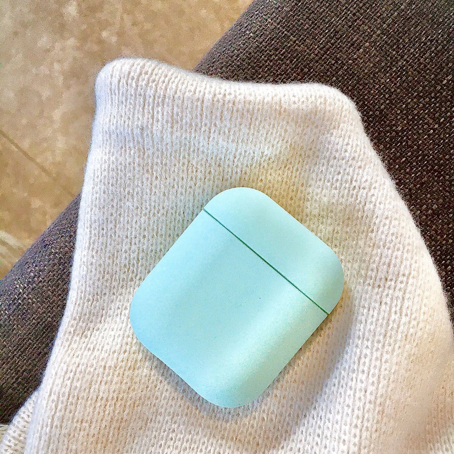 Cute Simple Hard Case for Apple AirPods Wireless Earbuds