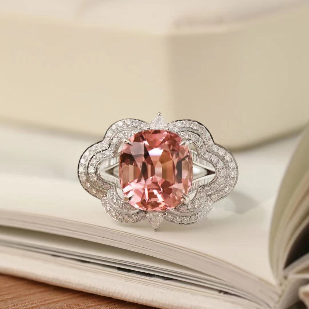 Women's Fashion Ring with Full Diamonds