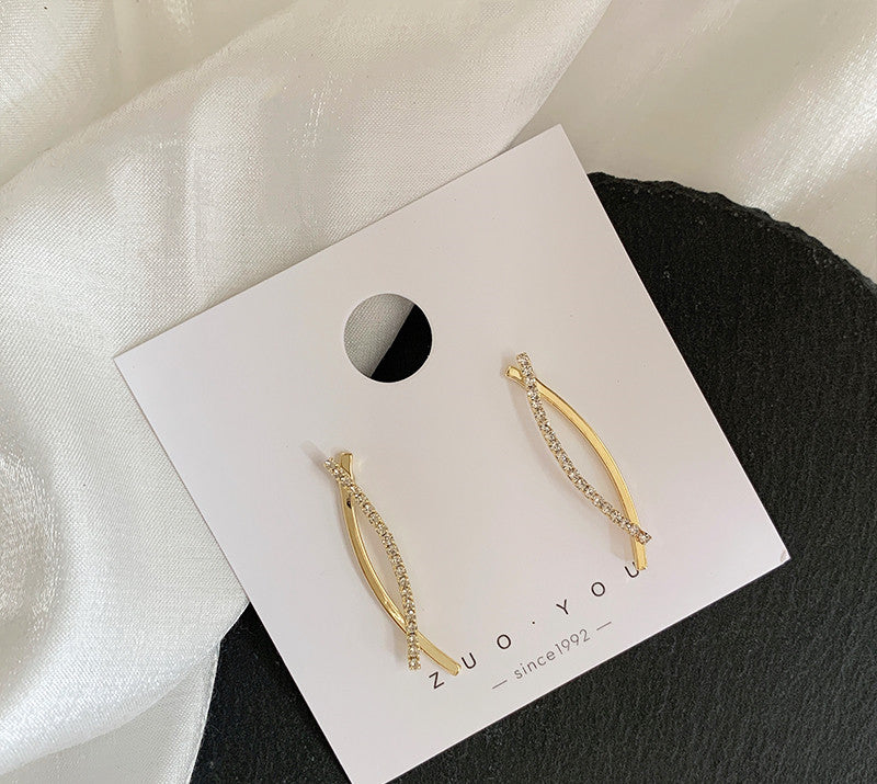 Minimalist Korean Curved Cross Earrings with Diamonds