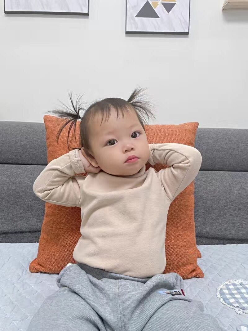 Autumn Winter Long Sleeve T-shirts for Kids and Cashmere Tops