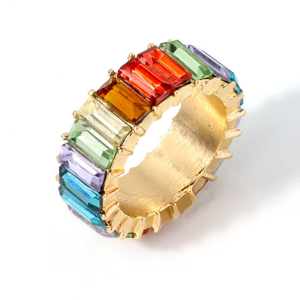 New Fashionable Geometric Alloy Ring with Diamonds