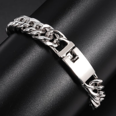 Fashionable Gold-Plated 10mm Men's Bracelet with Dual Clasp