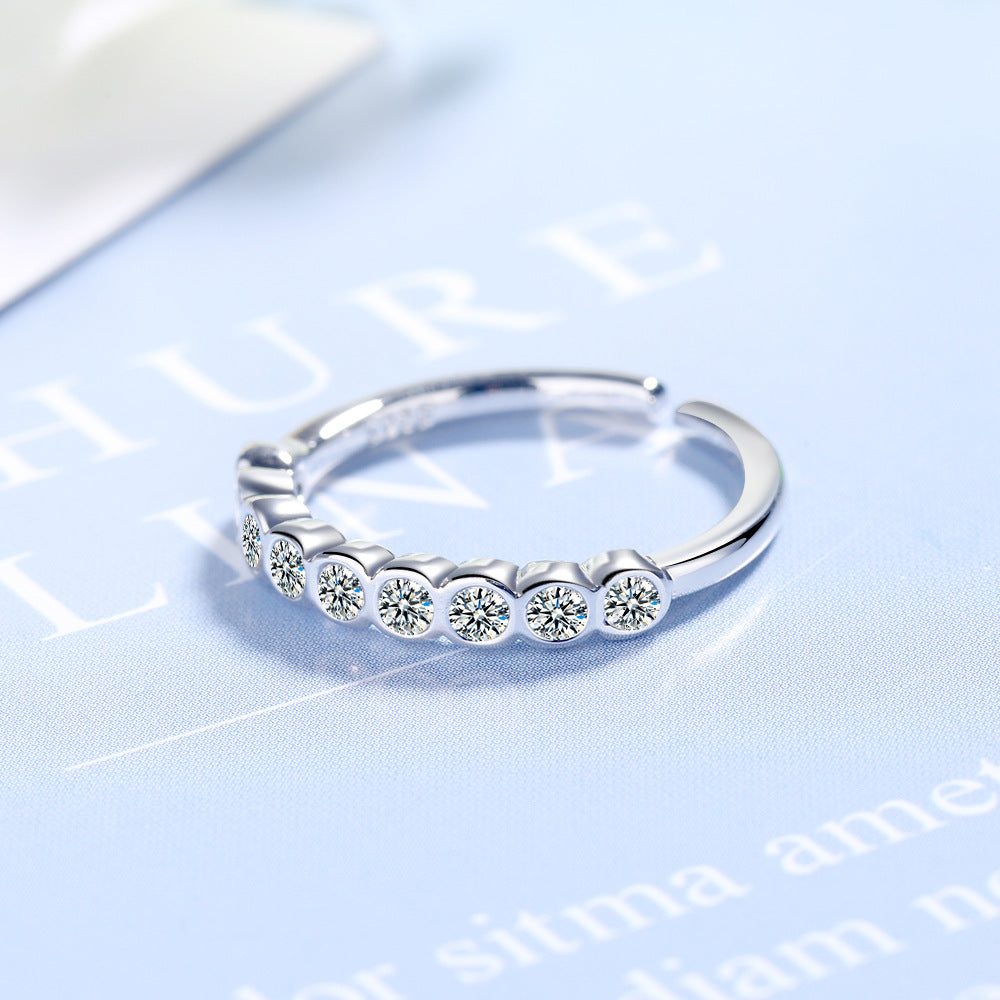 Fashionable Minimalist Open Ring with Diamonds