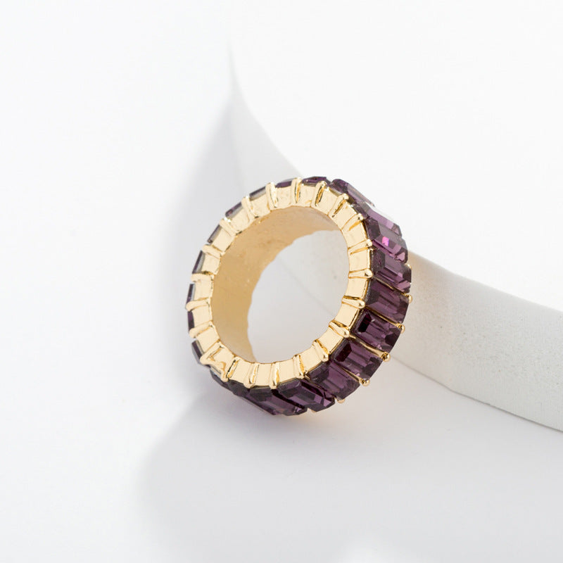 New Fashionable Geometric Alloy Ring with Diamonds