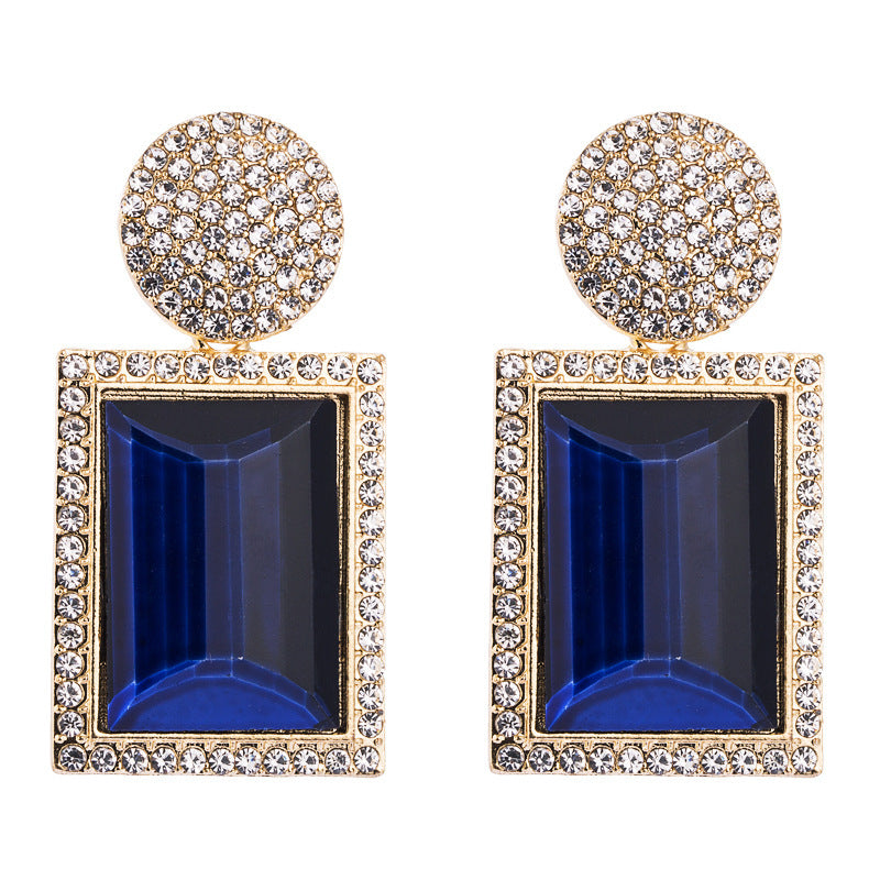Fashionable Geometric Earrings with Metal and Diamonds