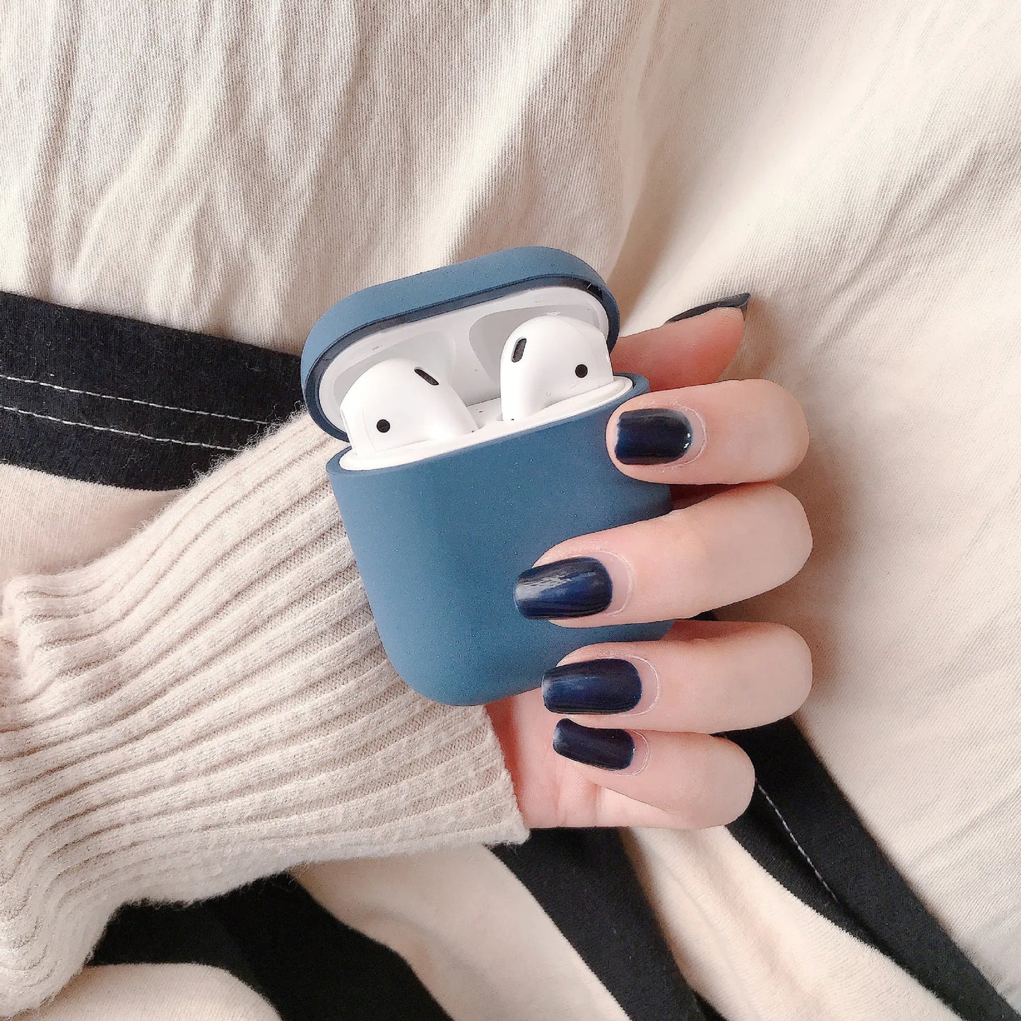 Cute Simple Hard Case for Apple AirPods Wireless Earbuds